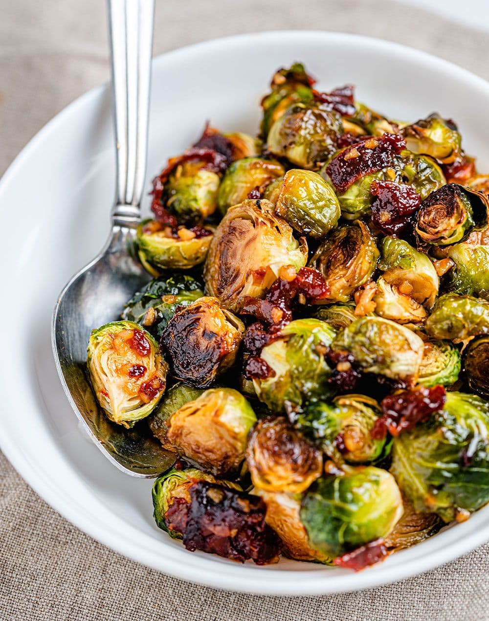 Cavolini di Bruxelles gratinati con speck e Parmigiano Reggiano